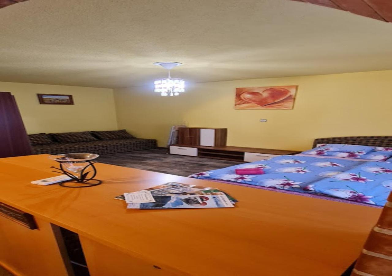 Oazis Apartman Harkany Bagian luar foto