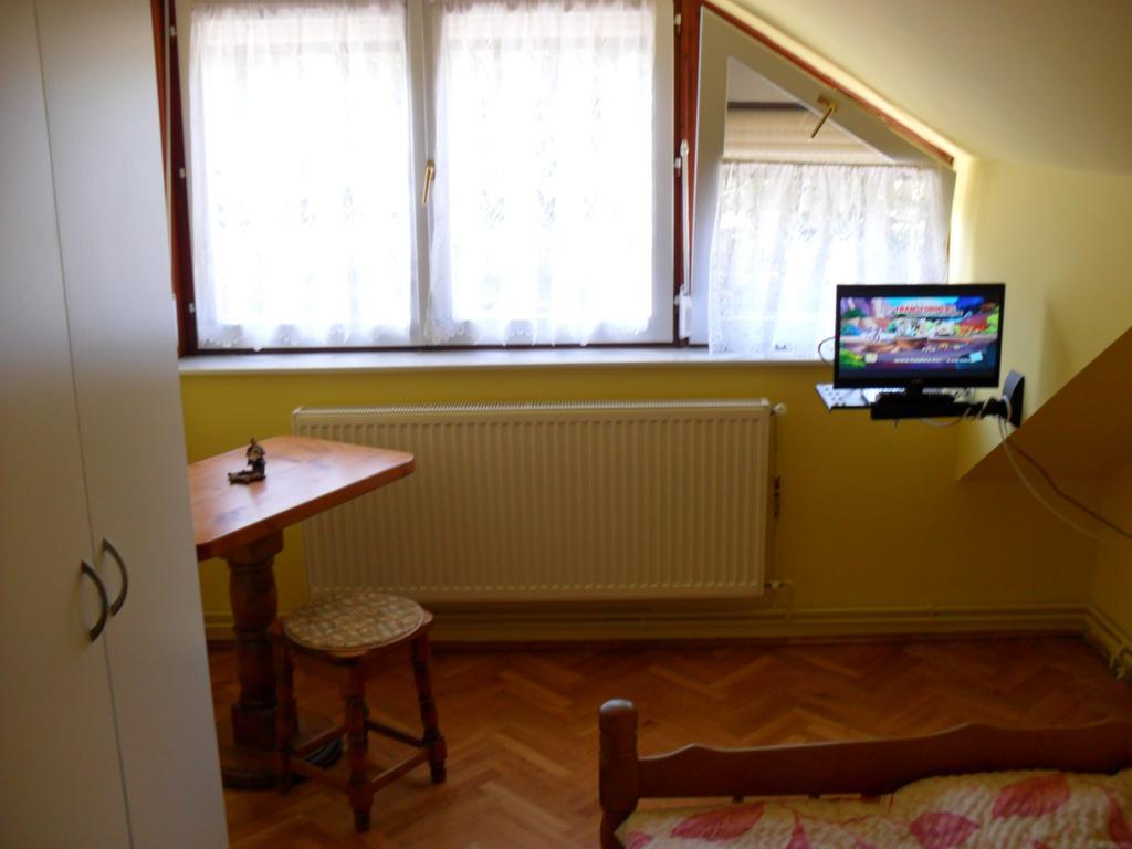 Oazis Apartman Harkany Bagian luar foto